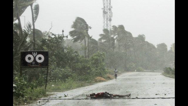 India_Cyclone_Fani_82872_15186943_ver1.0_640_360.jpg